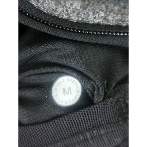 Lululemon m Engineered warmth jacket. - Picture 10 of 10